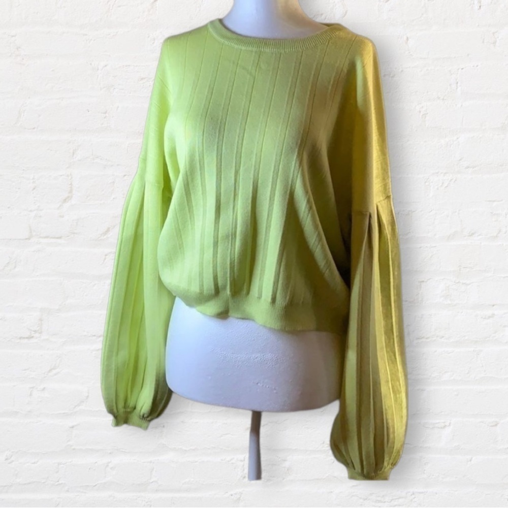 LUMIERE Wide sleeve drop shoulder yellow sweater crewneck semi Cropped